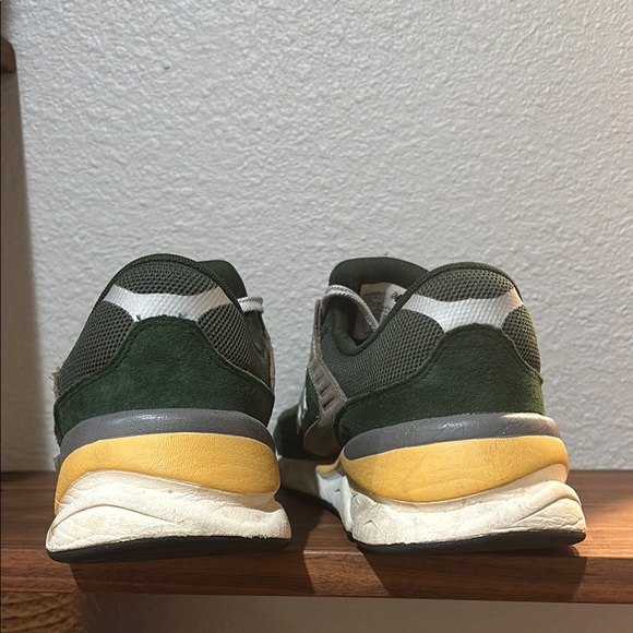 New Balance Forest Green and Gray suede Athletic Shoes - Picture 7 of 12